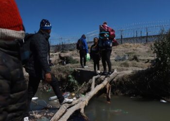 Texas reconoce que fue demasiado lejos con polémica ley antiinmigrante
