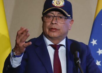 Petro pide a Venezuela que garantice "certeza" sobre la vida de quien pierda elecciones