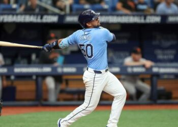 Cátcher René Pinto sacudió dos jonrones y Tampa Bay superó a San Francisco (+Video)