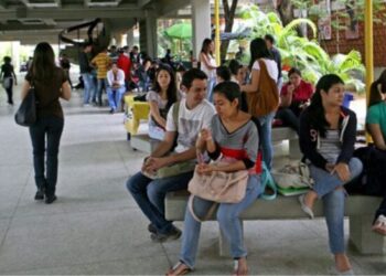 OBU: 86% de los estudiantes de las universidades públicas del país no cuentan con transporte universitario