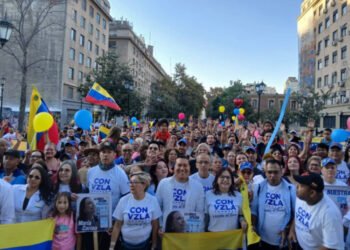 Venezolanos en varios países piden "elecciones libres" en respaldo a María Corina Machado