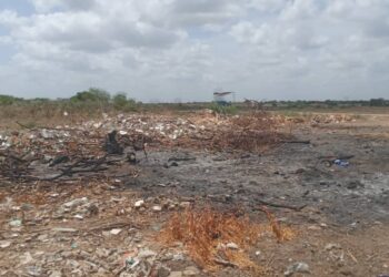 Reportan que zona del hipódromo de Cantaura es usada como vertedero