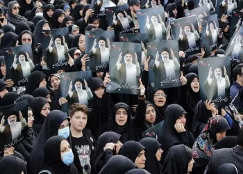 Comienzan las ceremonias funerarias en Irán por la muerte del presidente Raisí