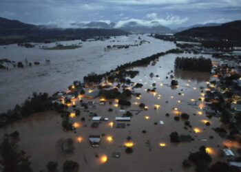 Suben a 40 los muertos por las inundaciones en el sur de Brasil