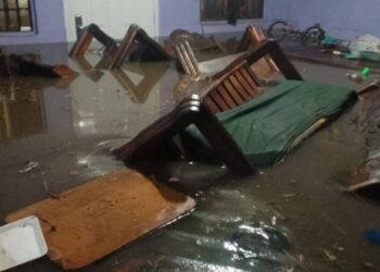 Autoridades atienden inundaciones en Caracas tras intensas lluvias