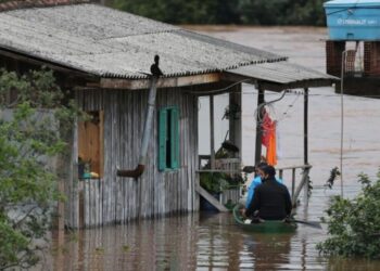 Cinco muertos y 18 desaparecidos por temporales en Brasil