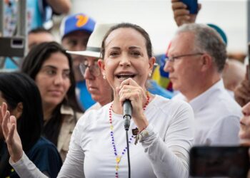 María Corina Machado cree necesaria una transición democrática sin revanchas