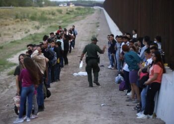 EE.UU. promulgó norma que eleva estándares para solicitar asilo