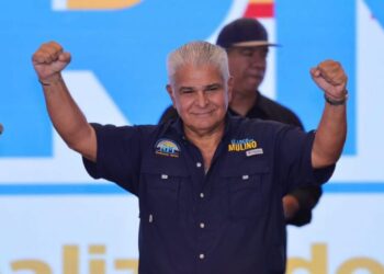 José Raúl Mulino, el "delfín" de Ricardo Martinelli, ganó elecciones en Panamá