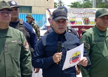 Ministro Ceballos anunció despliegue en la zona de Paria en combate al narcotráfico (+Fotos)