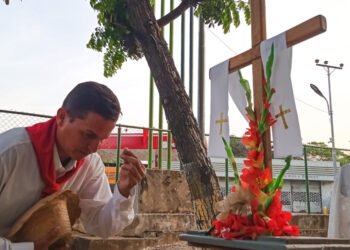 En Cumaná realizaron Encuentro Parroquial de la Cruz de Mayo