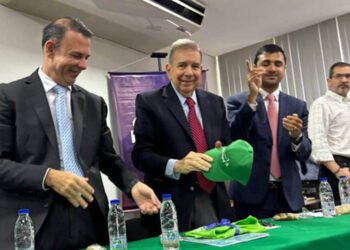 Edmundo González: La alta participación es clave para ganar los comicios en Venezuela