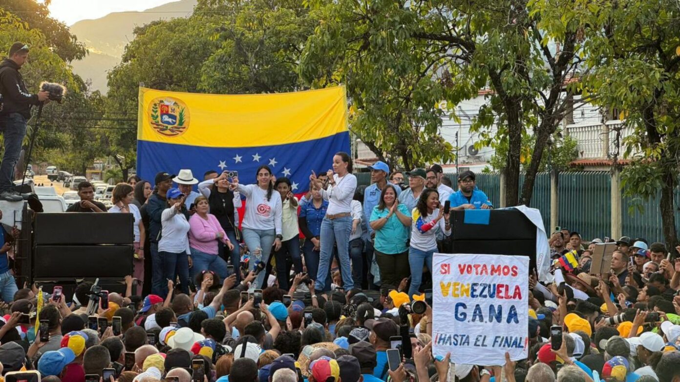 Denuncian la detención de cuatro personas tras acto político de Edmundo ...