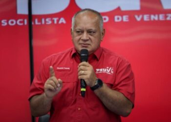 Según Cabello, a 41 días de las presidenciales oposición no tiene comandos de campaña