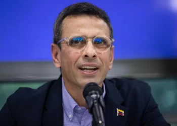 Capriles califica como "aberrante" la inhabilitación de alcaldes antichavistas