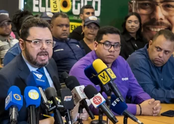 Candidato Ecarri culpa al chavismo y al mayor bloque opositor por embargo de Citgo en EEUU