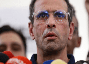 "María Corina le está marcando la agenda al gobierno", dice Henrique Capriles Radonski