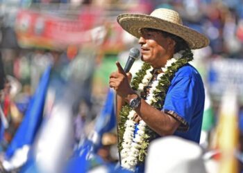 Evo Morales insiste en que está habilitado para ser candidato
