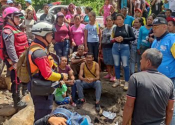 Gobierno entregó 1.275 toneladas de ayuda a afectados por huracán Beryl en Sucre