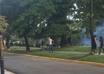 Represión de manifestantes en Naguanagua dejó un fallecido