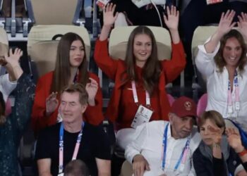 Princesa e infanta de España toman relevo a reyes en Juegos Olímpicos de París