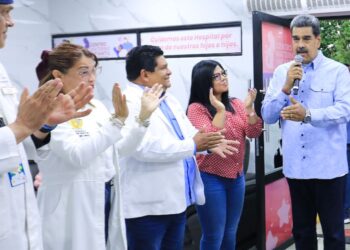 IMC Orientación: Maduro lideró encuesta previa a los comicios presidenciales (+Fotos)
