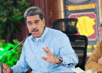 Maduro dice estar dispuesto a retomar el diálogo con Estados Unidos con base en el acuerdo de Catar