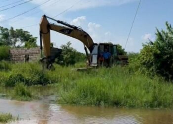 Cientos de familias, afectadas por inundaciones tras lluvias en tres estados de Venezuela