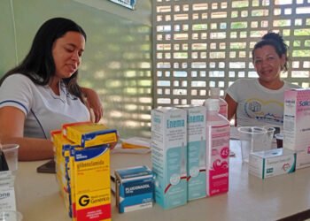 Jornadas de atención a los docentes de Carúpano se cumplen en varias instituciones