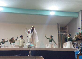 Comunidad de Barrio Sucre rindió homenaje a la Virgen del Valle