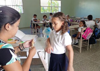 Año escolar arrancó en Bermúdez   con actos culturales, actividades de aula y fiestas (+Fotos)