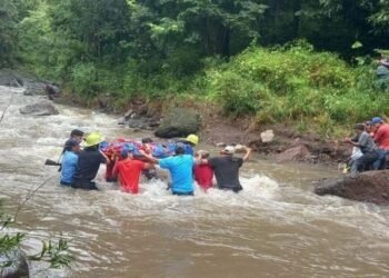 Mueren cuatro menores en Nicaragua al intentar cruzar ríos crecidos por las lluvias