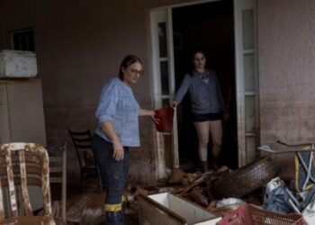 Fuerte tormenta deja sin electricidad a 1,4 millones de hogares en Sao Paulo