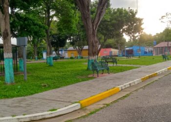 Falla eléctrica tiene sin luz desde hace más de 48 horas a residentes de Santa Clara