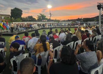 Con una sesión especial de la cámara municipal comenzó la celebración del aniversario de Tronconal