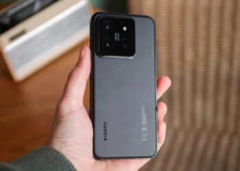 Xiaomi 15 y el HyperOS 2.0 marcan el camino en la IA para la marca china