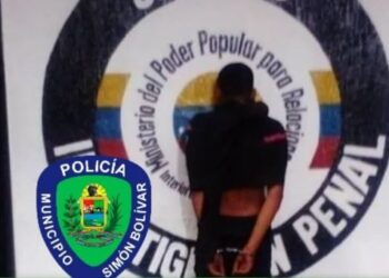 Detuvieron a un sujeto por hurto de viga doble T en Barcelona
