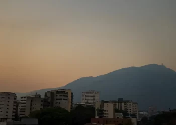 Una nueva nube de polvo del Sahara llegará a Venezuela este lunes