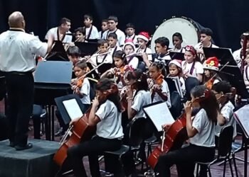 Sistema de Orquestas de Bermúdez realizaron su gala de fin de año en el Ateneo de Carúpano
