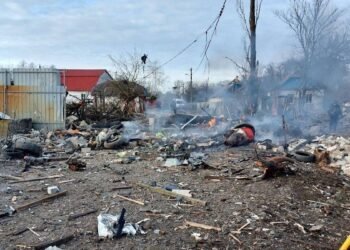 Ucrania confirma ataque a planta de combustible para misiles balísticos en Rusia