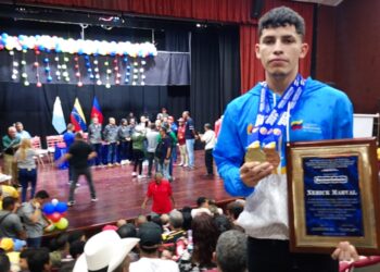 Atleta Nerick Marval se alzó con el galardón de Atleta del Año en Bermúdez