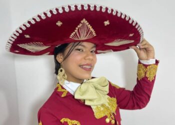 Estefanía Cardozo se inspira para presentar “Sentimientos Encontrados”