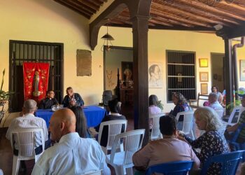 Rindieron homenaje a Santa Inés en la casa Andrés Eloy Blanco