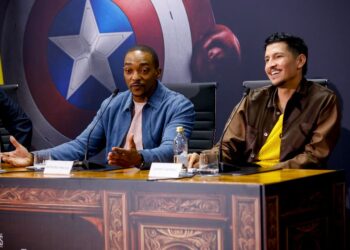 Encarnar a Capitán América y Falcon, el "sueño cumplido" de Anthony Mackie y Danny Ramírez