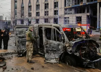 Al menos cuatro muertos en un ataque de Rusia contra Kiev