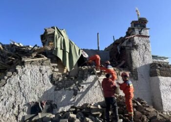 Al menos 95 personas perdieron la vida y 130 resultaron heridas tras el terremoto en el Tíbet