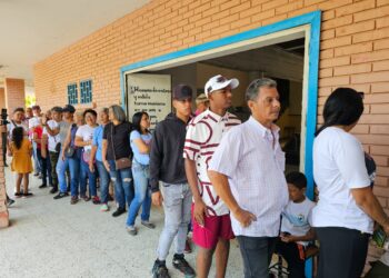 Habitantes de Sotillo participaron en la I Consulta Popular de 2025