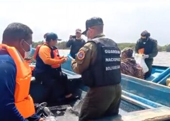 Localizaron cadáver de una mujer que viajaba en la embarcación que zozobró con 25 pasajeros