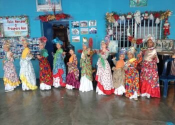 Casa de la Cultura de Cantaura dictó taller sobre el calipso de El Callao y el vestuario de las madamas