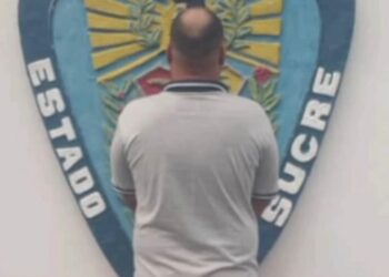 Detenido profesor en Sucre por presuntamente mostrar contenido pornográfico a sus alumnos